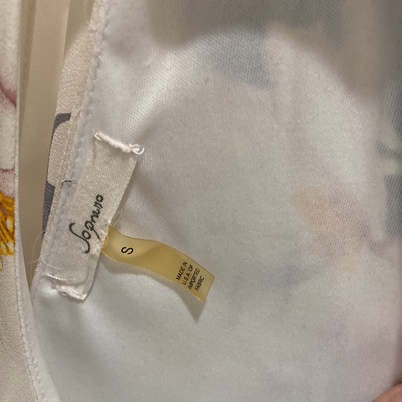 Cute Little Floral Dress - Picture 7 of 7